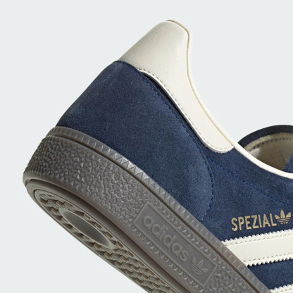 HANDBALL SPEZIAL